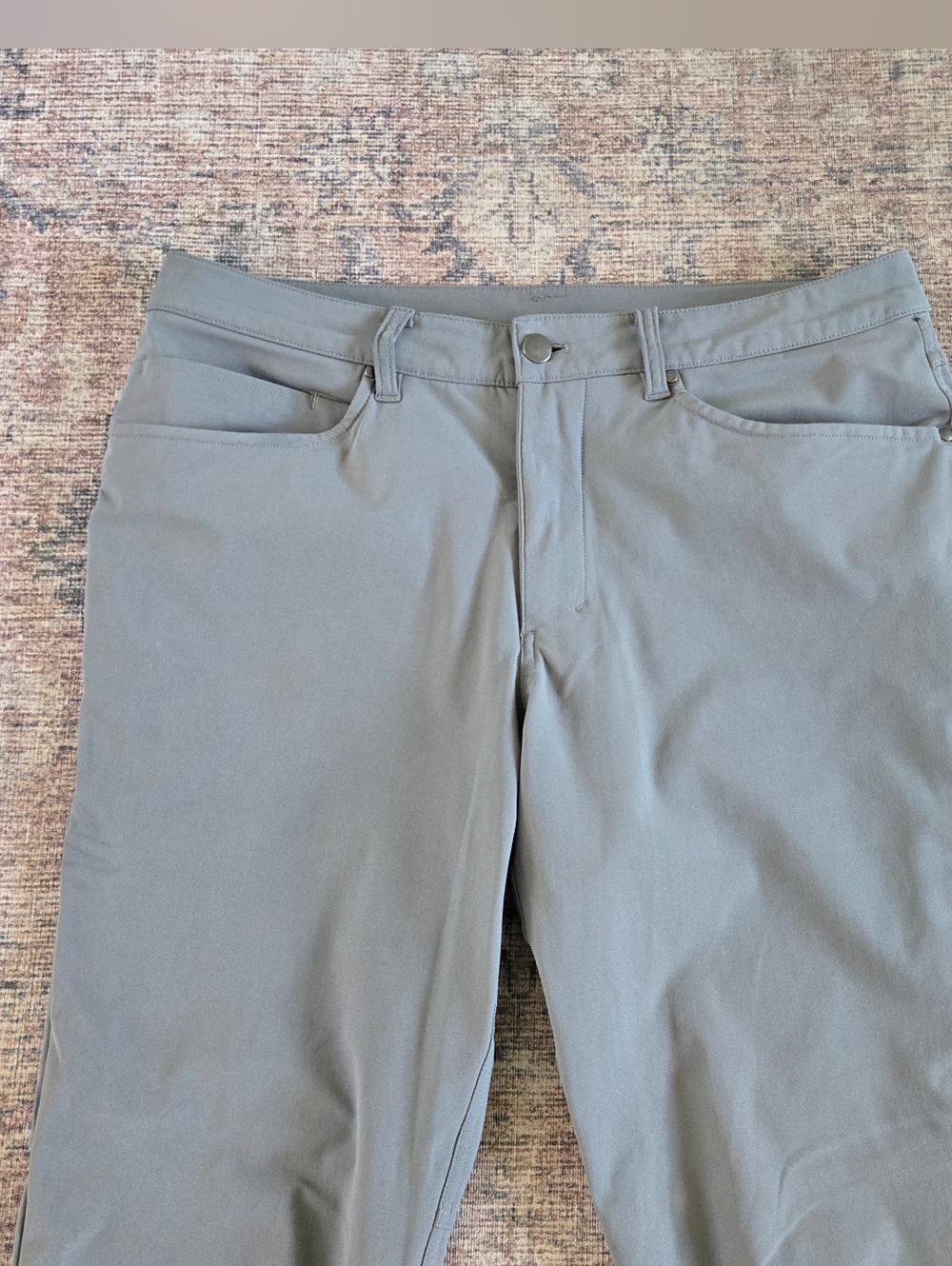 Lululemon ABC Pant Slim Men's Casual Pants Size 33/28" Inseam Warpstreme Gray - Picture 3 of 9